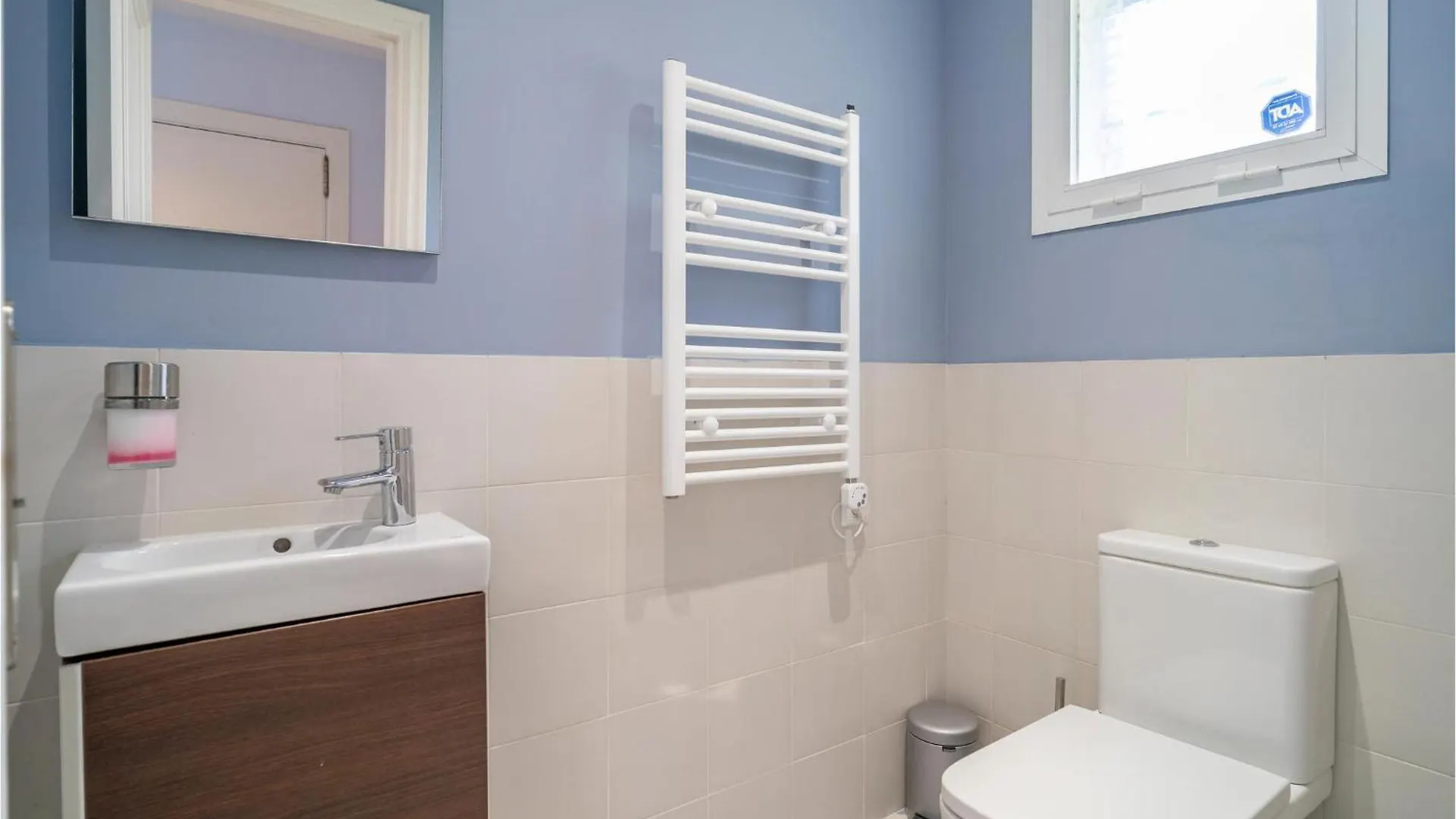 3 Bedroom Gorgeous Home In Estepona Holiday home