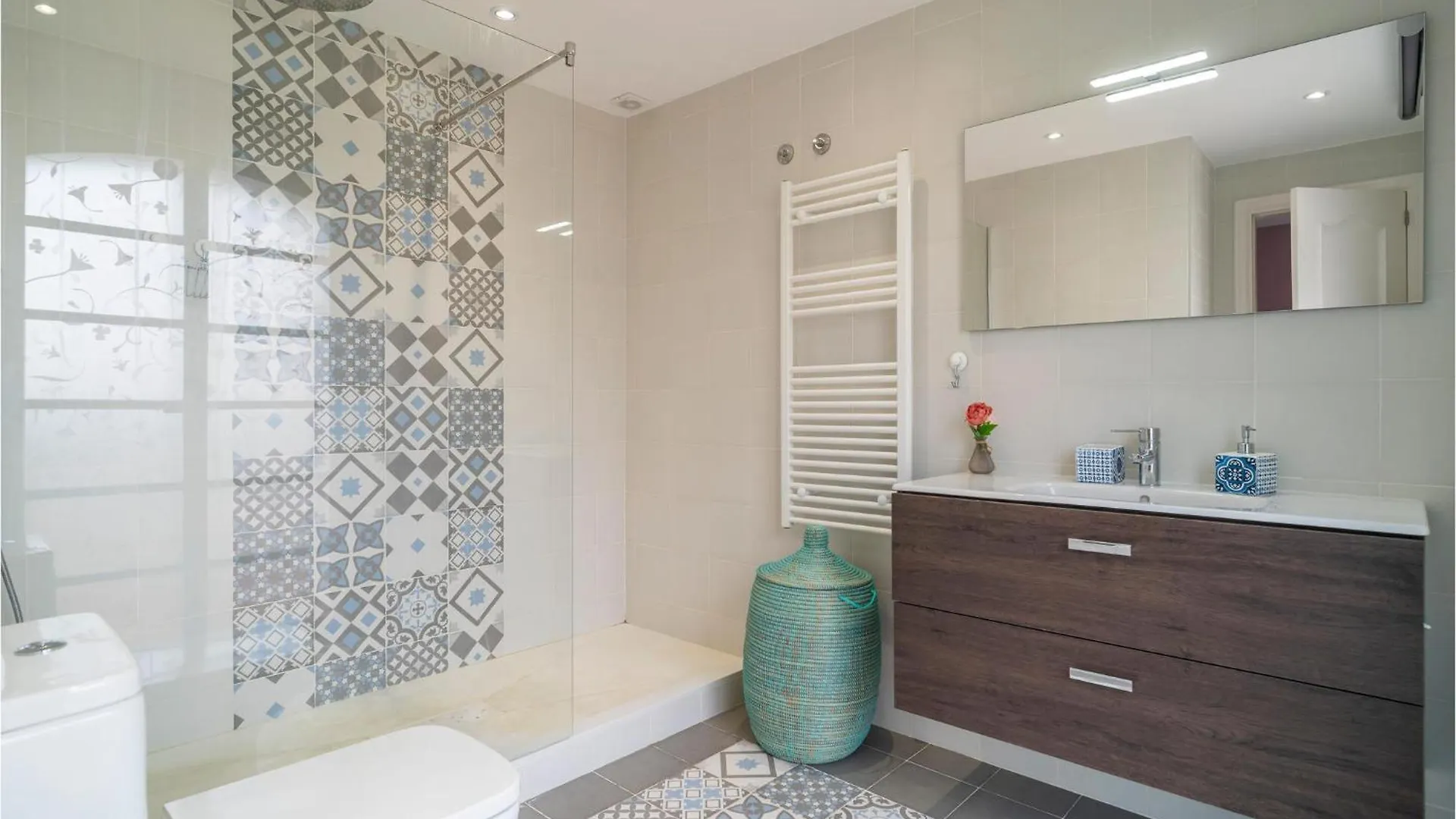 Holiday home 3 Bedroom Gorgeous Home In Estepona