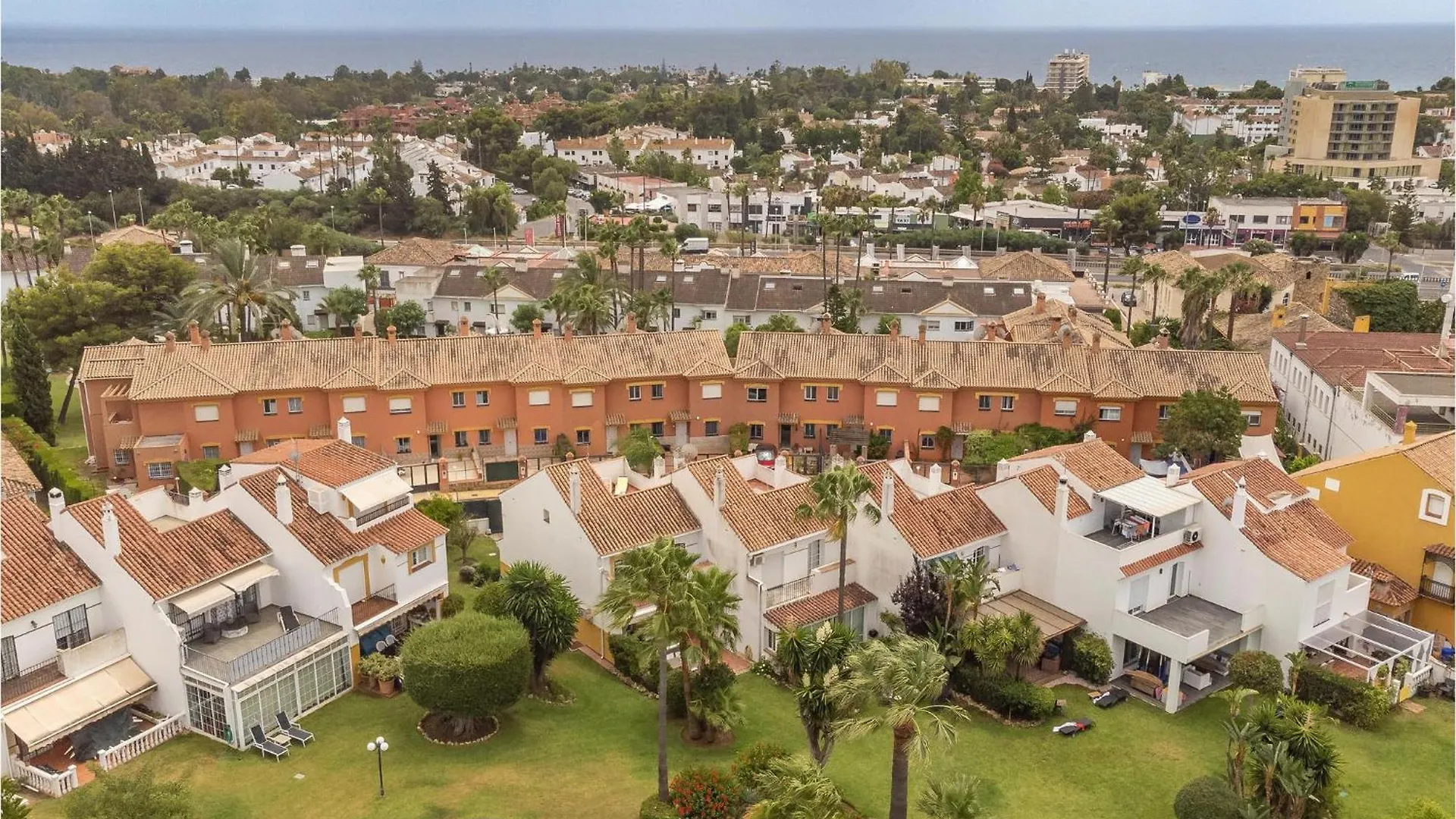 Holiday home 3 Bedroom Gorgeous Home In Estepona